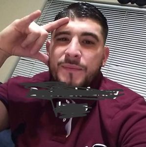 Meet your Posher, Dee